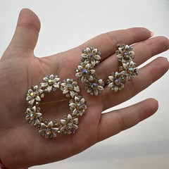 Vintage White Enamel Floral Wreath Brooch and Clip On Earrings Set AB Rhinestone