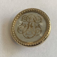Gold Swirl Mother of Pearl Magnetized Brooch Pin – General MFG U.S.A Gold Tone