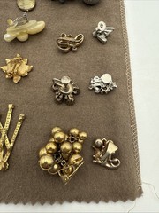 Vintage Jewelry Silver Gold Tone Lot Mismatched Wearable (20 Single Earrings)