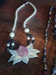 Lot Vintage Costume Jewelry Modern Mixed Wear Craft Resell Necklace Earrings Etc