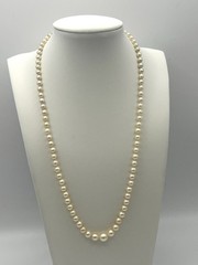 Vtg 18-1/4” Japanese Graduated Cultured Akoya Pearl Necklace 7.2-3.7mm 10k Clasp