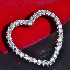 14k white gold pendant 0.09ct natural diamond open heart charm 0.66gr N2744A