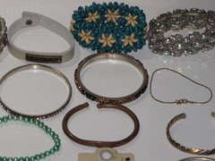 Alex And Ani 24K Electro Plated Lot Of 119 Silver Tone Rinstones Beaded Bangle