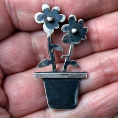 Old Post WWII MODERNIST Artisan Handmade Sterling Silver FLOWERS Brooch Pin