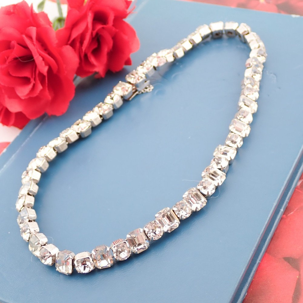 Eisenberg E Scroll Signed 13.25″ Silver Tone Baguette Rhinestone Bridal Choker
