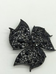 Vintage Jewelry Brooch Pin Classic Black Jet Rhinestone Enameled Black Bow 3″