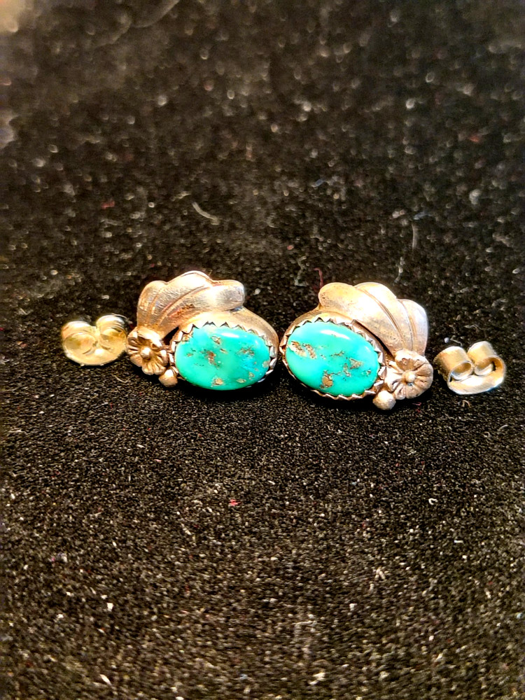 Vintage Turquois Earrings With Flower With Leaf Motif Signed ALV Anna Valencia