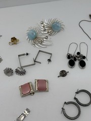 Vtg Modern Estate & Costume Jewelry Lot Mixed Materials Some Mismatch 63 Pc