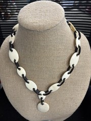 MOOMOO NECKLACE HORN & BONE LINKS Carved Clasp