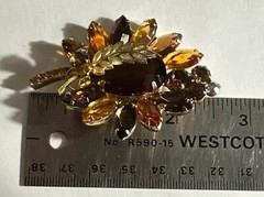 JULIANA Brooch D&E Book Piece Orange & Root Beer Rhinestones Gold Leaves Vintage