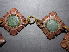1930s ARTS CRAFTS WOOD LEATHER COPPER HAND-MADE CHOKER NECKLACE 17″