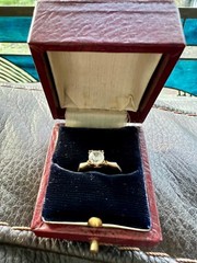 Beautiful antique art deco clear Spinel 10k yg ring size 6.25 in orig. ring box