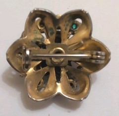 Lot Of 7 Vintage Brooches And Pins Gold And Silver Tone Variety