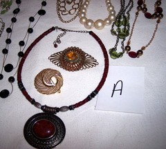 Estate Find Costume Jewelry Variety Necklaces Bracelets Rings Pin 22 Piece Lot A