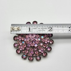 Lovely pink rhinestone brooch pin or pendant fun flirty resort sunburst
