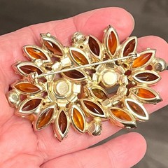 Vintage Corbel Jewelry Brand Rhinestone Brooch Earring Set On Cards Unworn 1960s