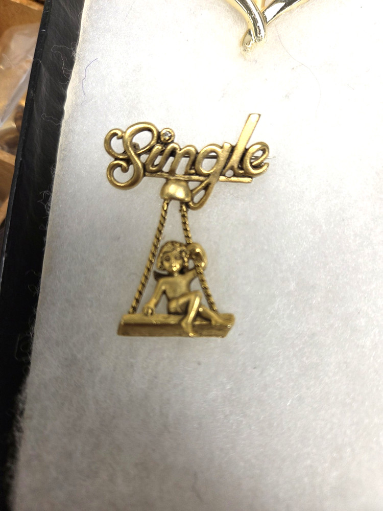 Vtg Danecraft nos gold tone Single girl swinging Pin