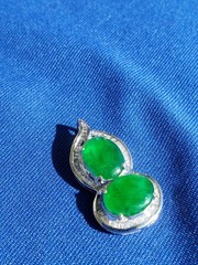 Original EARTH MINED Jadeite JADE DIAMOND Deco Pendant Medallion 18K WHITE GOLD