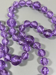 Vintage Purple Grape Lucite Bead Layering Necklaec Chunky Bold 36 in