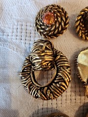 3 Pairs Of Vintage Gold Chunky Mid Century Clip Earrings #120