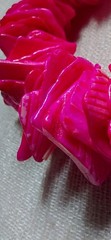 Vintage 1980s Hot Pink Dyed Shell Chunk Bracelet Stretchy Statement Retro Boho