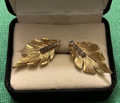 Gold Tone Leaf Earrings Blue Stones Pierced Post Vintage Estate Jewelry