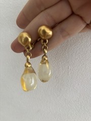 VINTAGE JEWELRY 1960s Boho Clear Resin And Gold Tone Drop Dangle Earrings