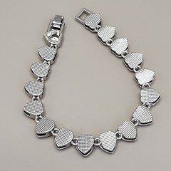 Vintage Heart Bracelet Pave Clear Rhinestones Silver Tone Linked 7.25″