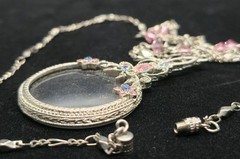 Vtg Pastel Pink Blue Rhinestone Magnifying Glass Jewelry Loupe Pendant Necklace