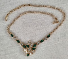 Monet Green and White Rhinestone Necklace MINT Condition! 17.5 Inches