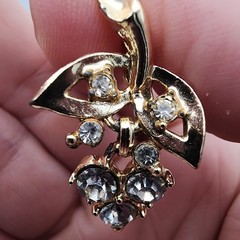 VTG Estate Costume Brooch Lot 4pc Red Rose Enamel Heart Amethyst Glass Grape Pin