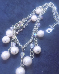 Vintage Faux Pearls and Iridescent Beads Bib Drop Necklace 17 to 20 in (345)