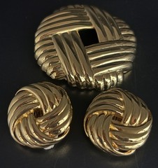 Vintage Les Bernard Brooch Earrings Set Chunky Basket Weave Gold Tone