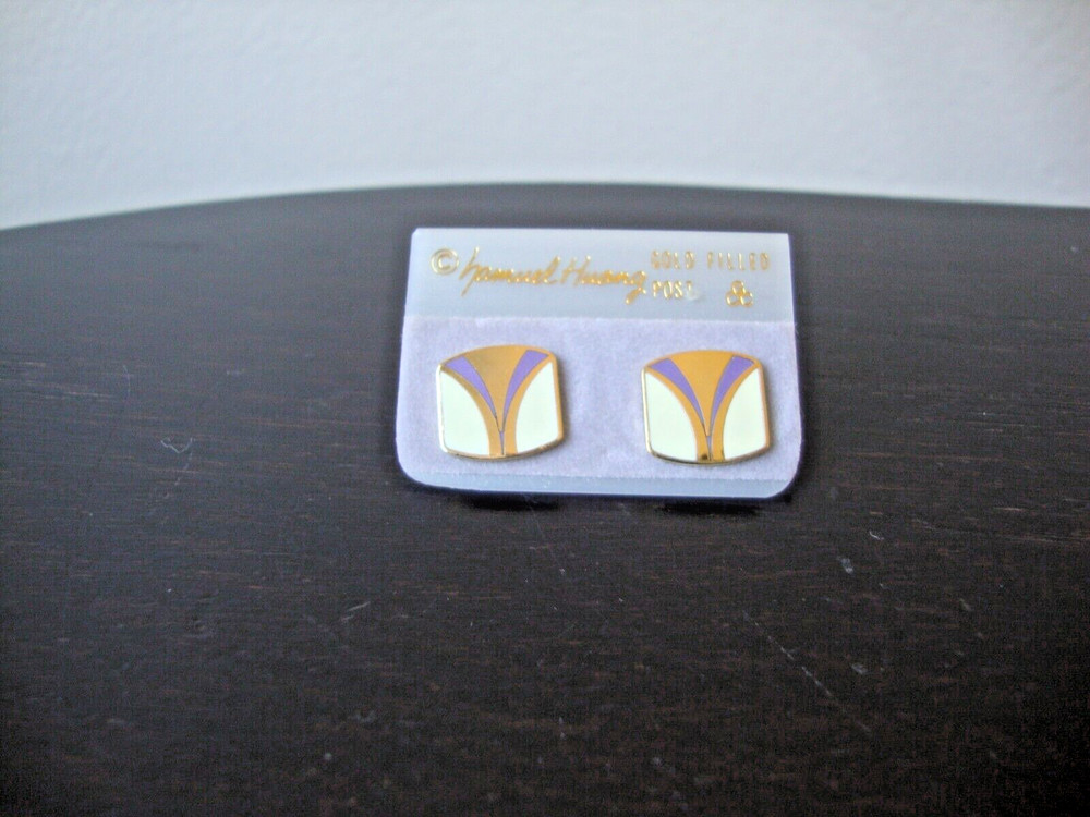 VINTAGE SAMUEL HUANG CLOISONNE EARRINGS WHITE & LAVENDER ENAMEL GOLD FILLED POST