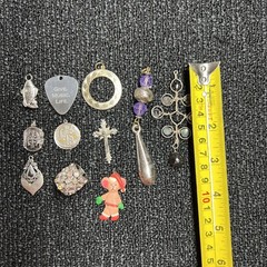 Vintage Silver Tone Pendant S Lot Of 11 Sizes Colors Shapes Varies Fashion