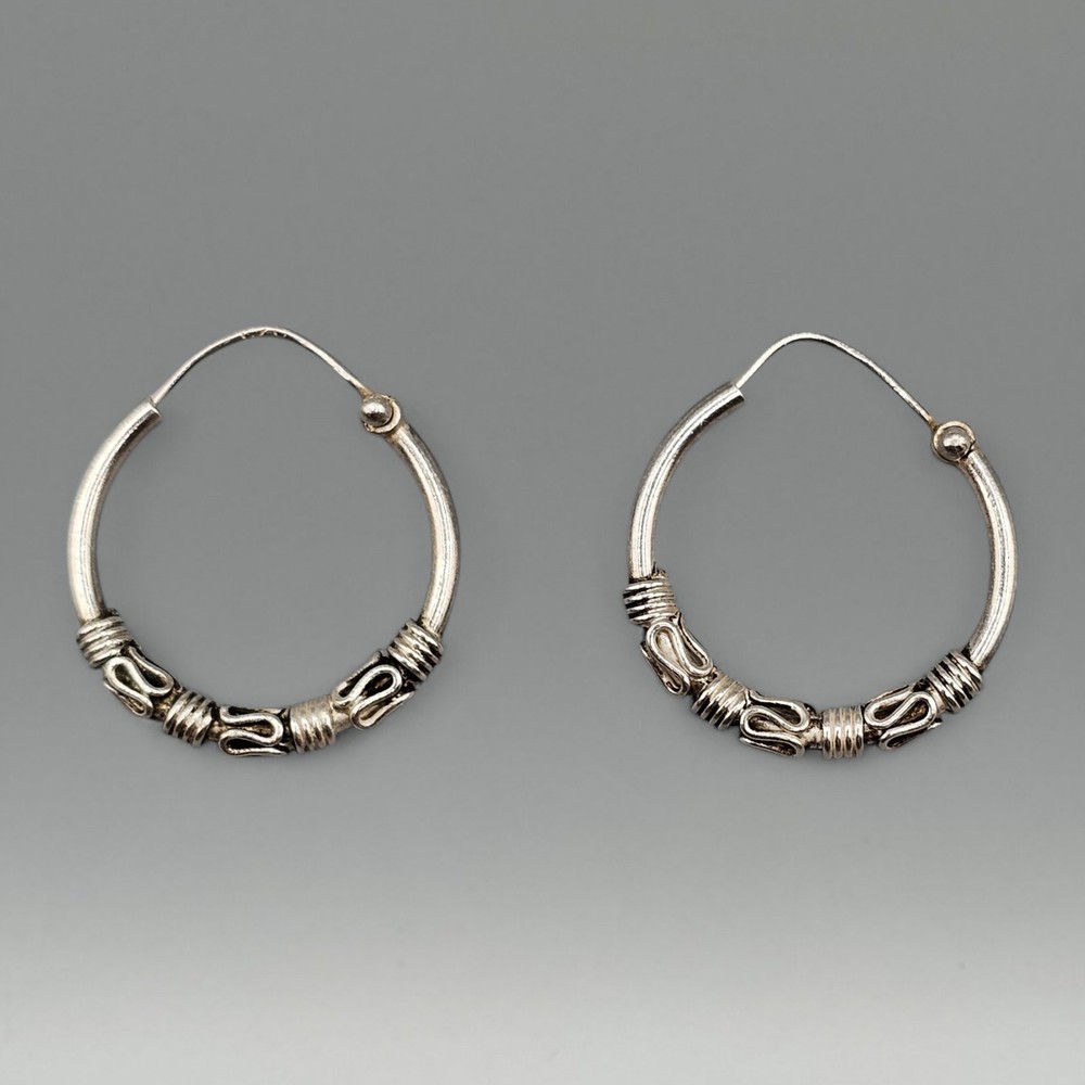 Vintage Wire Twisted Design Silver-Tone Hinged Hoop Earrings