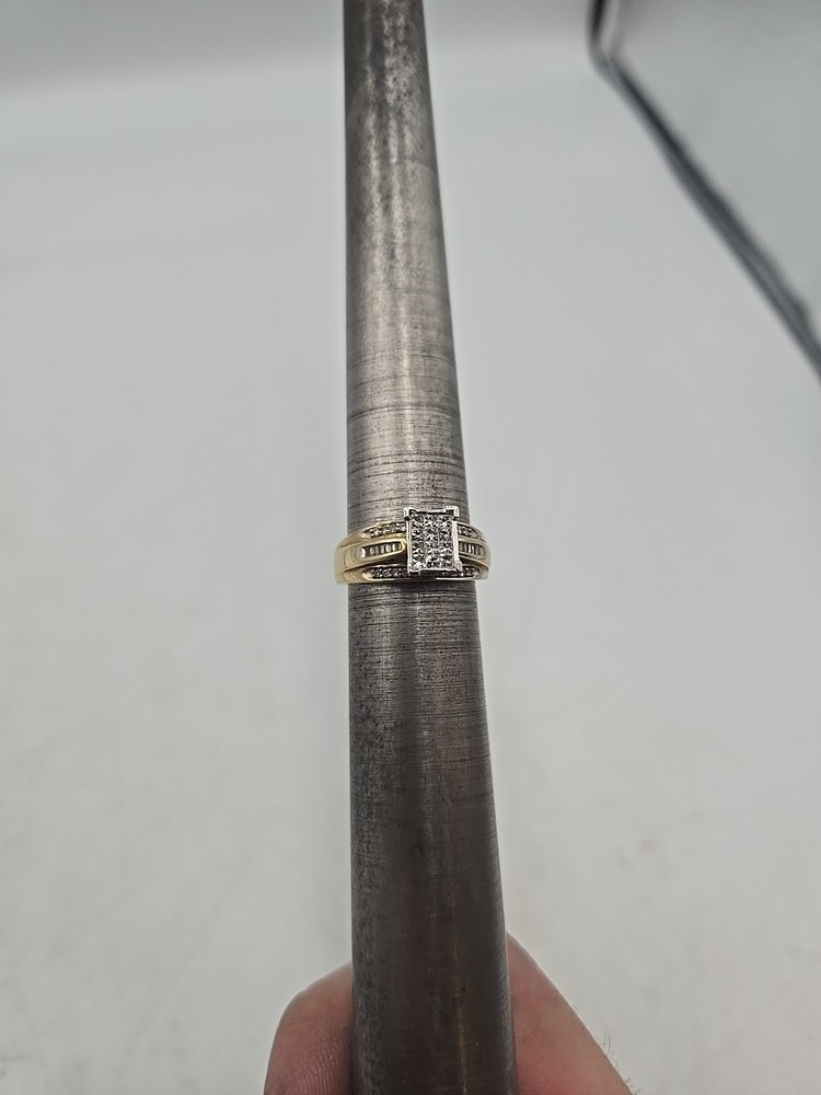 ESTATE SOLID 10K YELLOW GOLD NATURAL DIAMONDS RING SIZE 7 4.8g