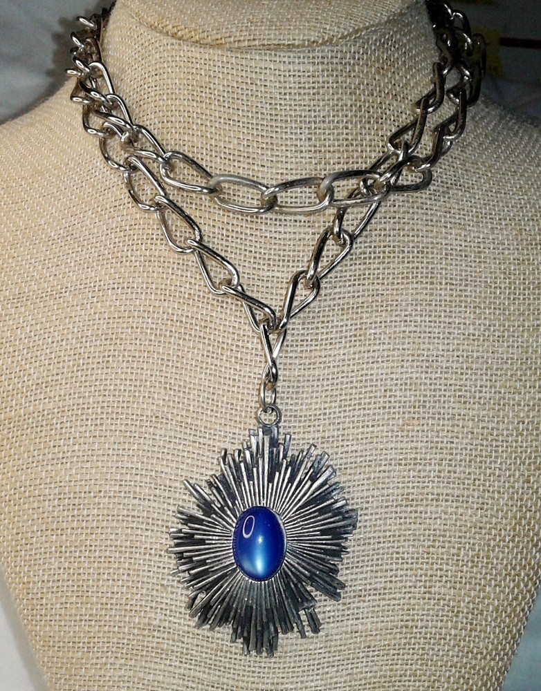 Large Mid Century Modern Pendant Necklace Blue Thermoset Lucite Atomic Modernist