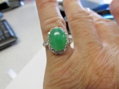 Vintage 18k Gold Green Jadeite Jade & Diamond Ring Size 7.5 Ornate MAKE OFFER