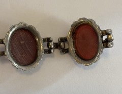 Vintage Lucite Oval Shaped Red Confetti Cabochons Silver Plated Metal Bracelet