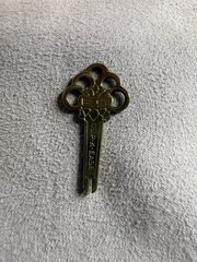 Antique Vintage Clip Tension Collectible Ease Key to Adjust K Clip Earrings RARE