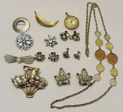 VTG Jewelry Lot MCM Fashion Mixed Brooch Necklace Earrings 1960’s 1970’s 1950’s