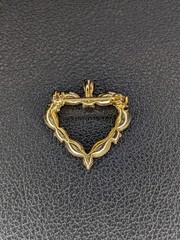 Vintage Gold Tone Heart Shaped Pendant – Blue and Clear Gemstones