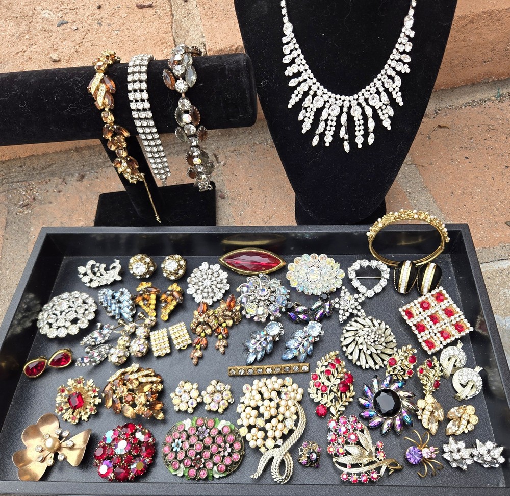 High End All Vintage Rhinestones Crystals Costume Jewelry Lot Signed