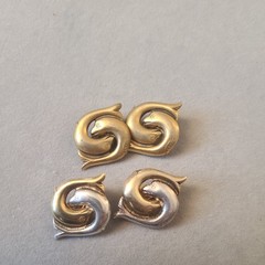 Signed MMA entwined dolphin clip earrings Metropolitan Museum Art lot of 2 pairs
