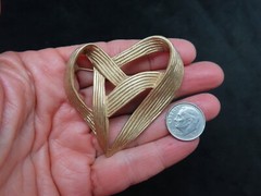 Vintage 1990’s Liz Claiborne Stylized Heart Brooch