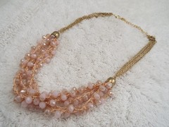Goldtone Pink Glass Bead String Scoop Necklace (A25)