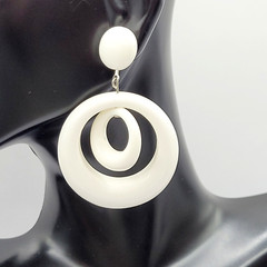 White Double Hoop Reticulating Center Flat Back Pierced Style Vintage Earrings
