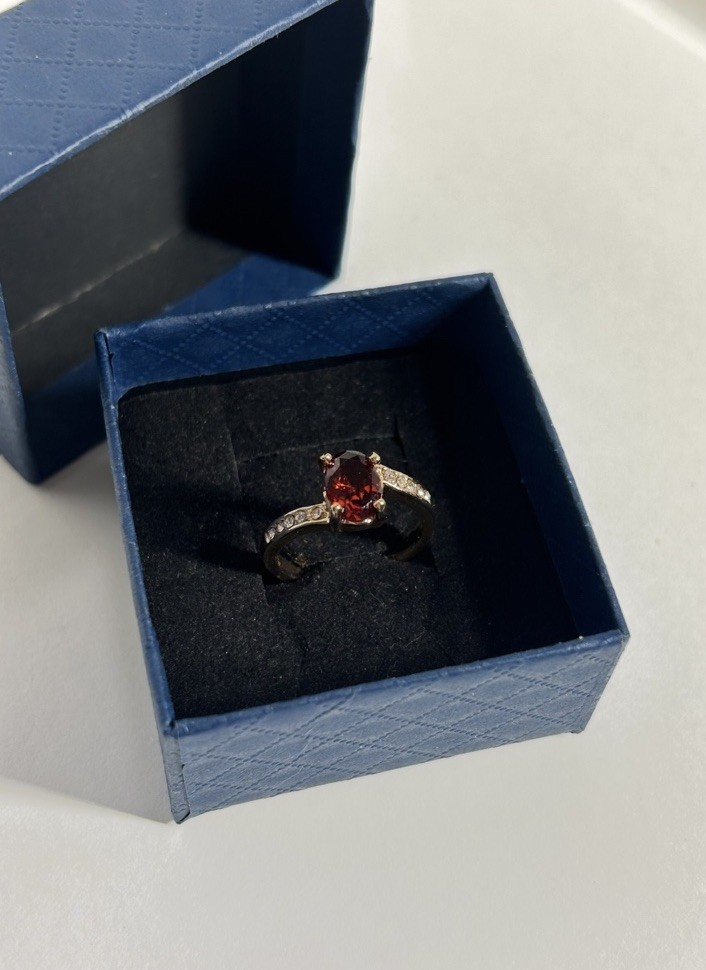 Vintage Red Cubic Zirconia Ring Gold Plated Womens Size 6.5