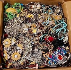 Tangled Unsearched Huge Jewelry Lot VTG Vintage & Mod Junk & Good Mix Resell Fun